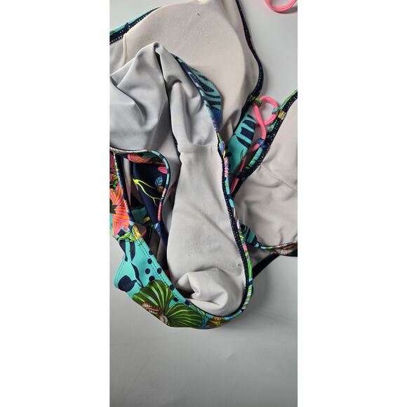 Sexy One Piece Side Cutout Swimsuit Lace Up Front Fringe Ocean Floral Swimsuit - Picture 5 of 6